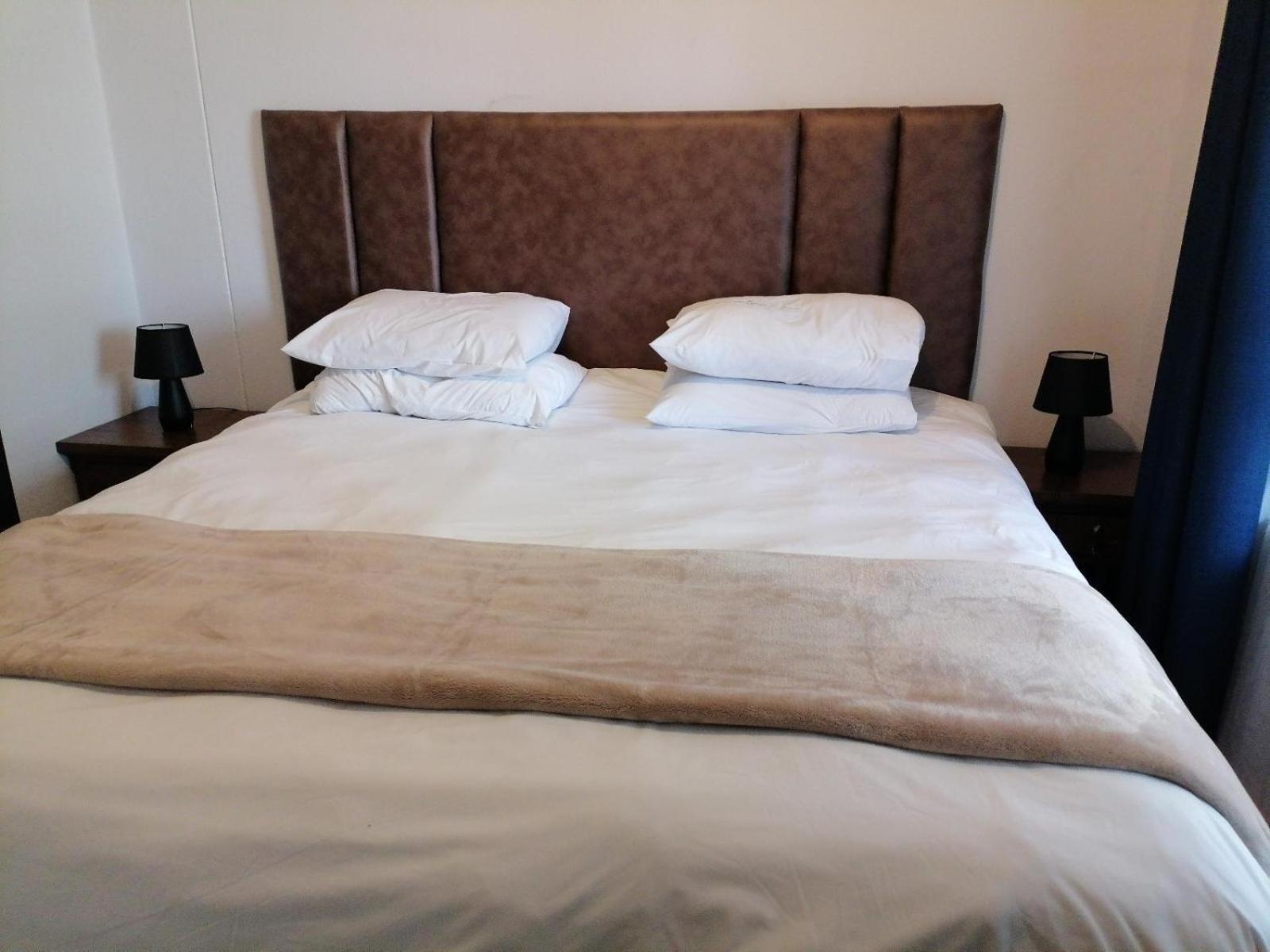 Emabheleni Executive Suites Westpoint Johannesburgo Habitación foto