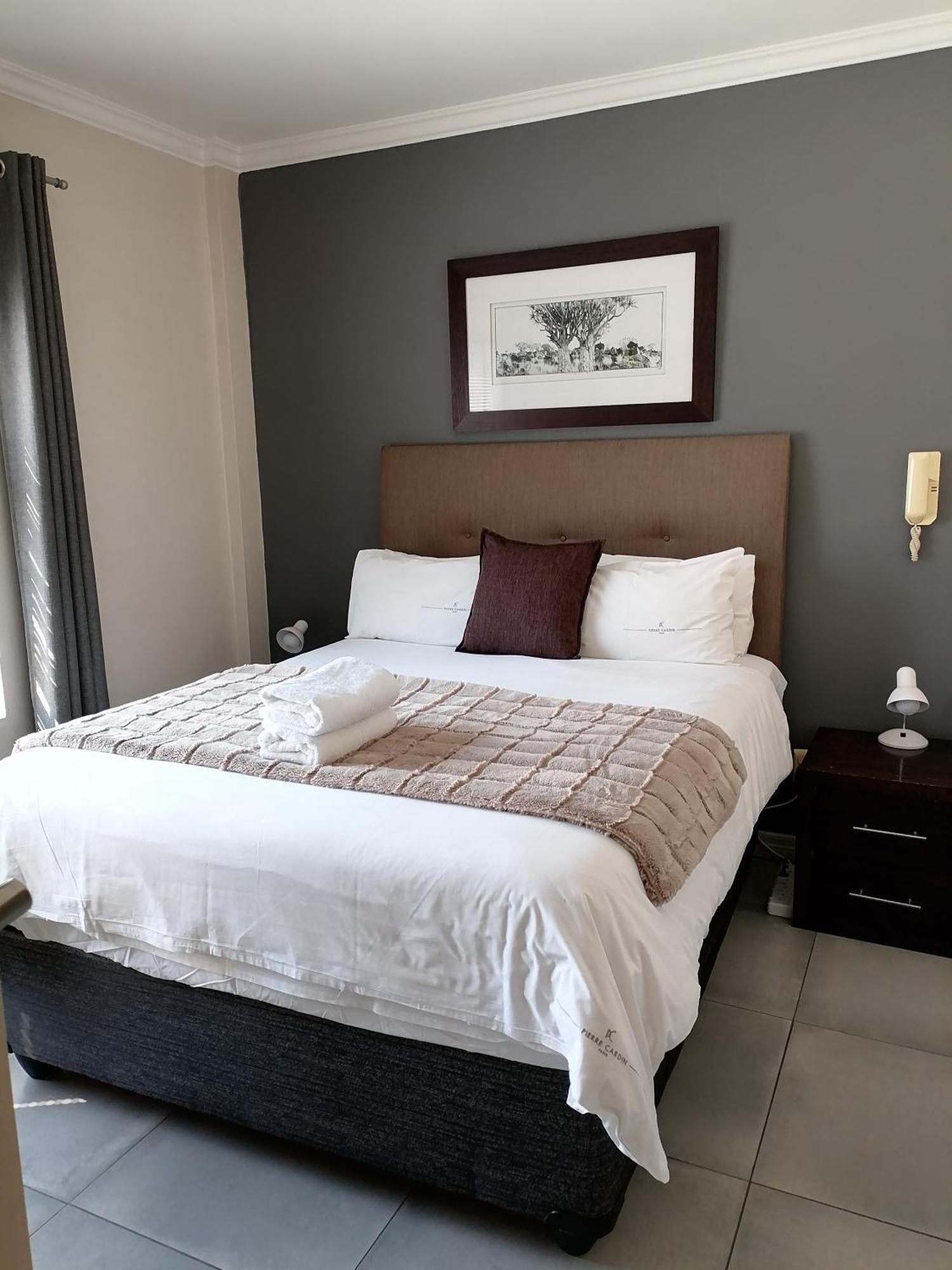 Emabheleni Executive Suites Westpoint Johannesburgo Exterior foto